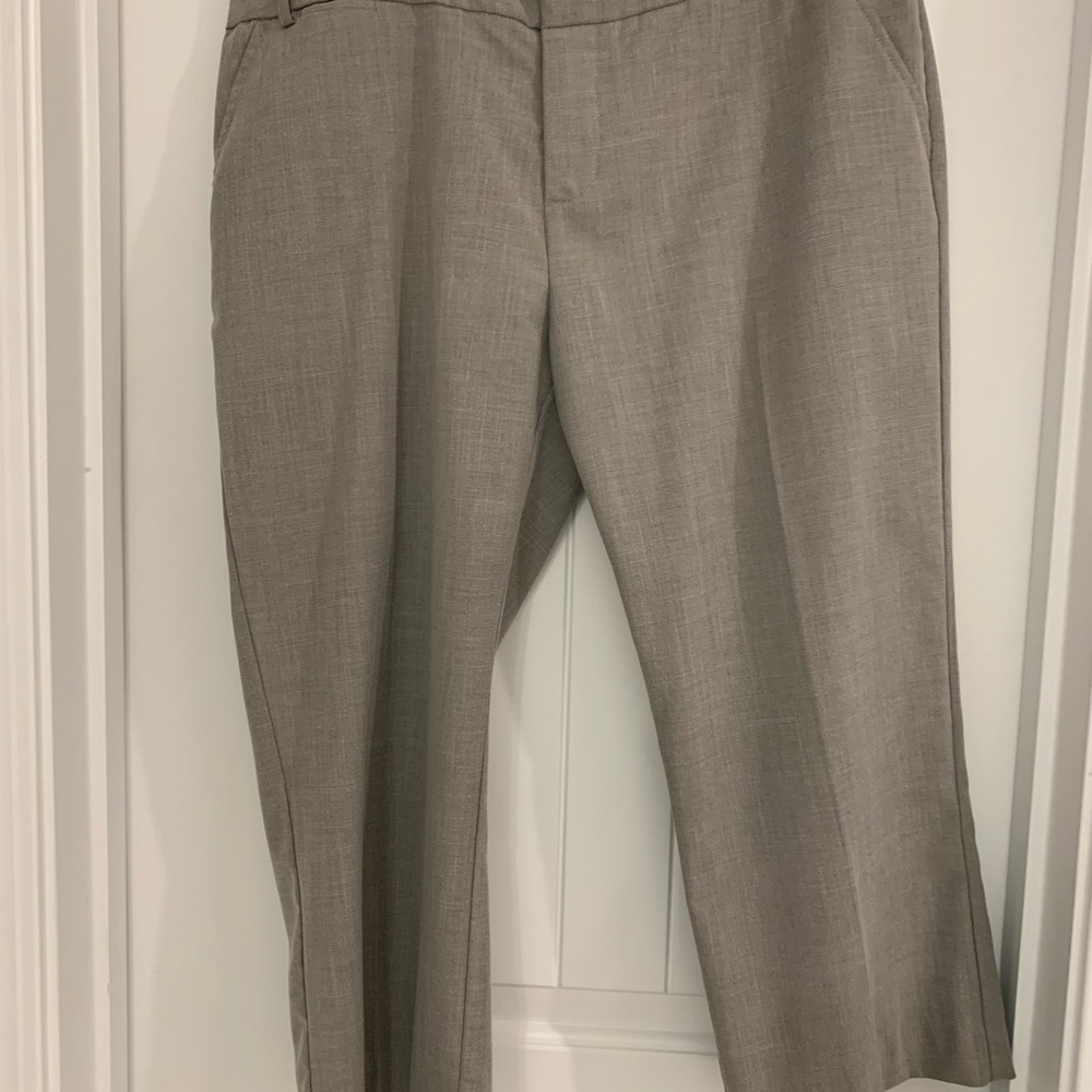 Women’s Capri Pants